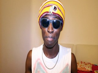 GIRLS WITH KIDS ARE THE BEST MNT SQUARED