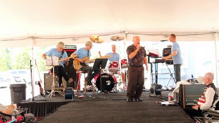 Danny McCorkle sings 'All Shook Up' Elvis Week 2014 video