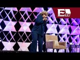 Hillary Clinton esquiva un zapato lanzado por una mujer en un acto en Las Vegas/ Global