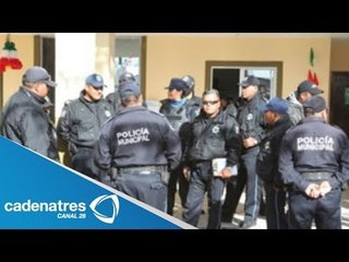 Policías se van a paro de labores en Coronango, Puebla