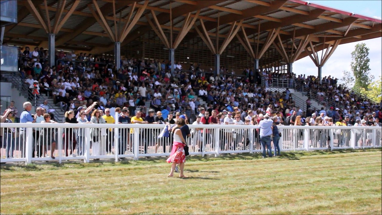 Langon : le crack des Landes Timoko gagne son duel contre un cycliste marmandais