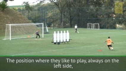 Ronaldinho and Neymar have similar styles - Alex