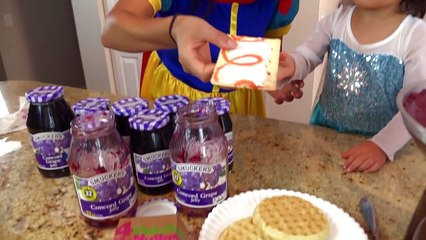 Frozen Elsa & Snow White Jelly Fountain? W/ Fingerpaint challenge, birthday cake disaste