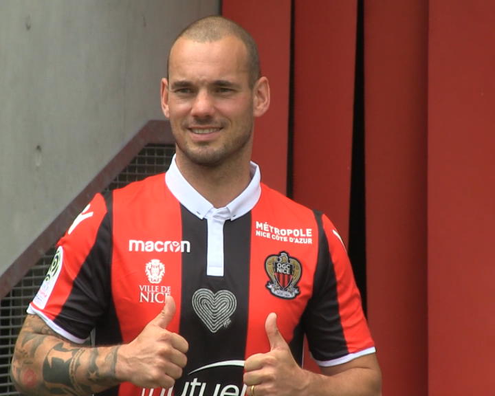 Sneijder 'targeting prizes' after being presented at Nice