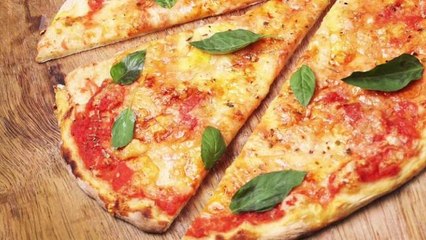 Pizza Is Now The Unofficial Hook Up Food