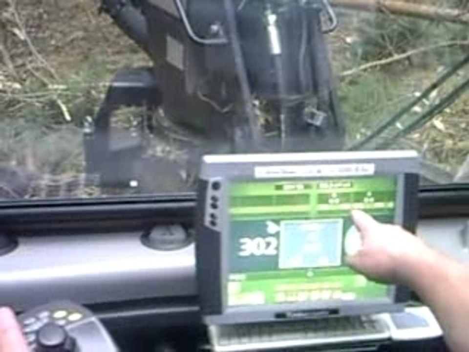 a linterieur d'une abatteuse ébrancheuse