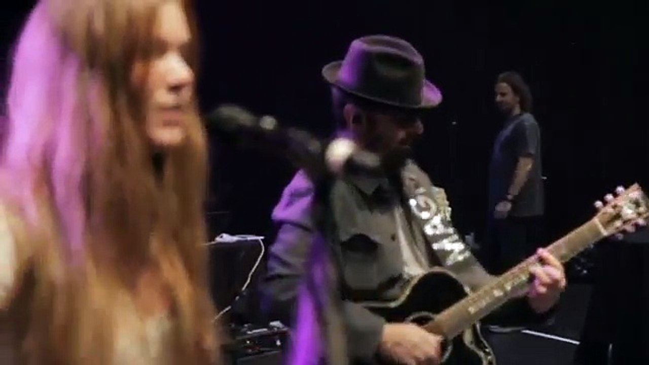 Joss Stone Dave Stewart What are We Fighting For