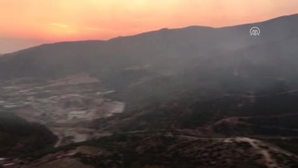 Karşıyaka'da Makilik Alanda Yangın (3)