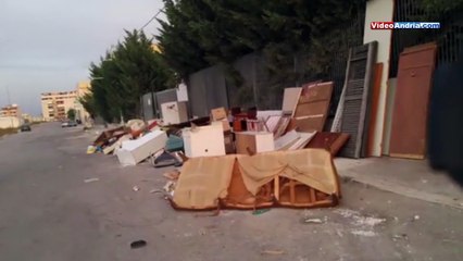 Isola ecologica chiusa ad Andria - 8 agosto 2017