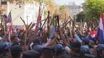 Campesinos paraguayos protestan tras veto presidencial a la ley para condonar sus deudas