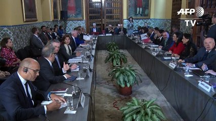 Chanceleres avaliam condenar Venezuela