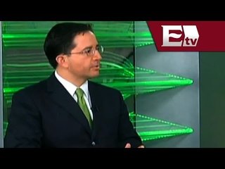 David Fernández, gerente de mercadotecnia para Symantec en México/ Hacker Paul Lara