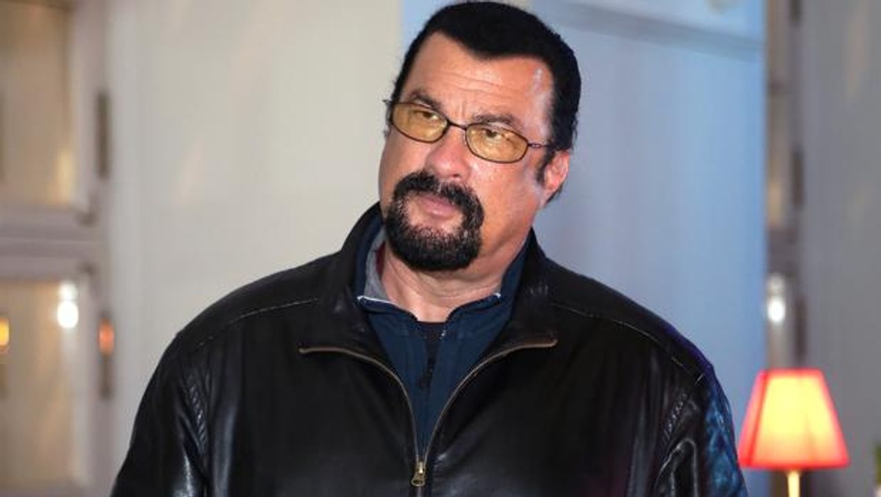 Demostración de Steven Seagal