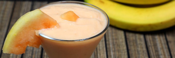 بالفيديو .. طريقة عمل ميلك شيك بالشمام