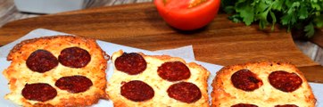 فيديو أسهل طريقة لعمل كرسبي البيتزا بخمس دقائق
