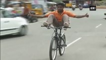 Boy Break World Record for Longest Wheelie on Bicycle | Oneindia Telugu