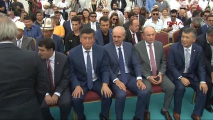 Kurtulmuş, Manas Haykelini Açtı