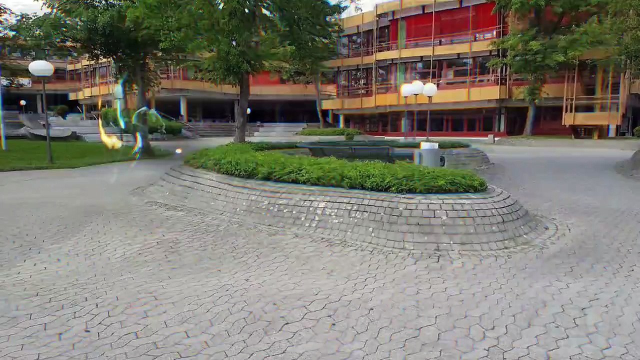 Valencia`s  Teleporting  Bike !!!!