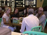 Wahlburgers Season 8 Episode 2 - Fry Me to the Moon