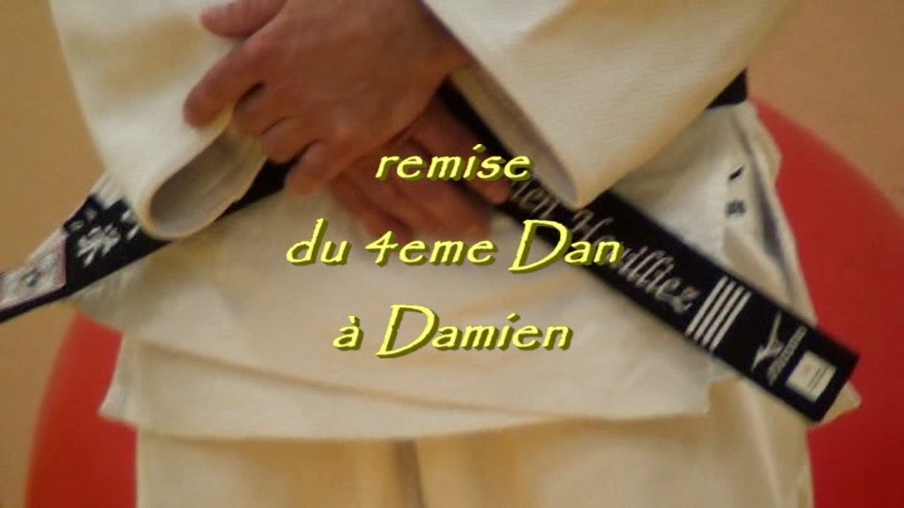 remise 4eme dan à Damien