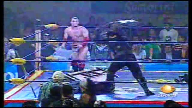 Lucha Libre AAA Sin Límite Orizaba La Legión Extranjera Golpea a Cibernético