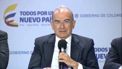 Humberto de la Calle anuncia su candidatura a Presidencia de Colombia