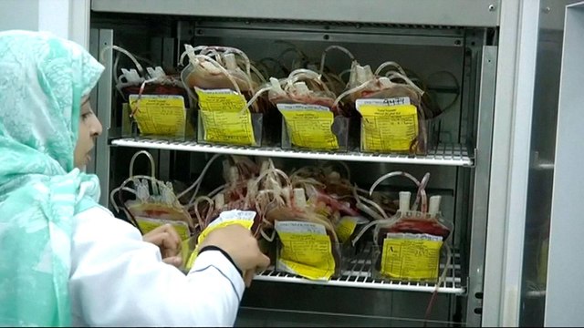 Yemen war: Fears as vital blood bank centre faces closure