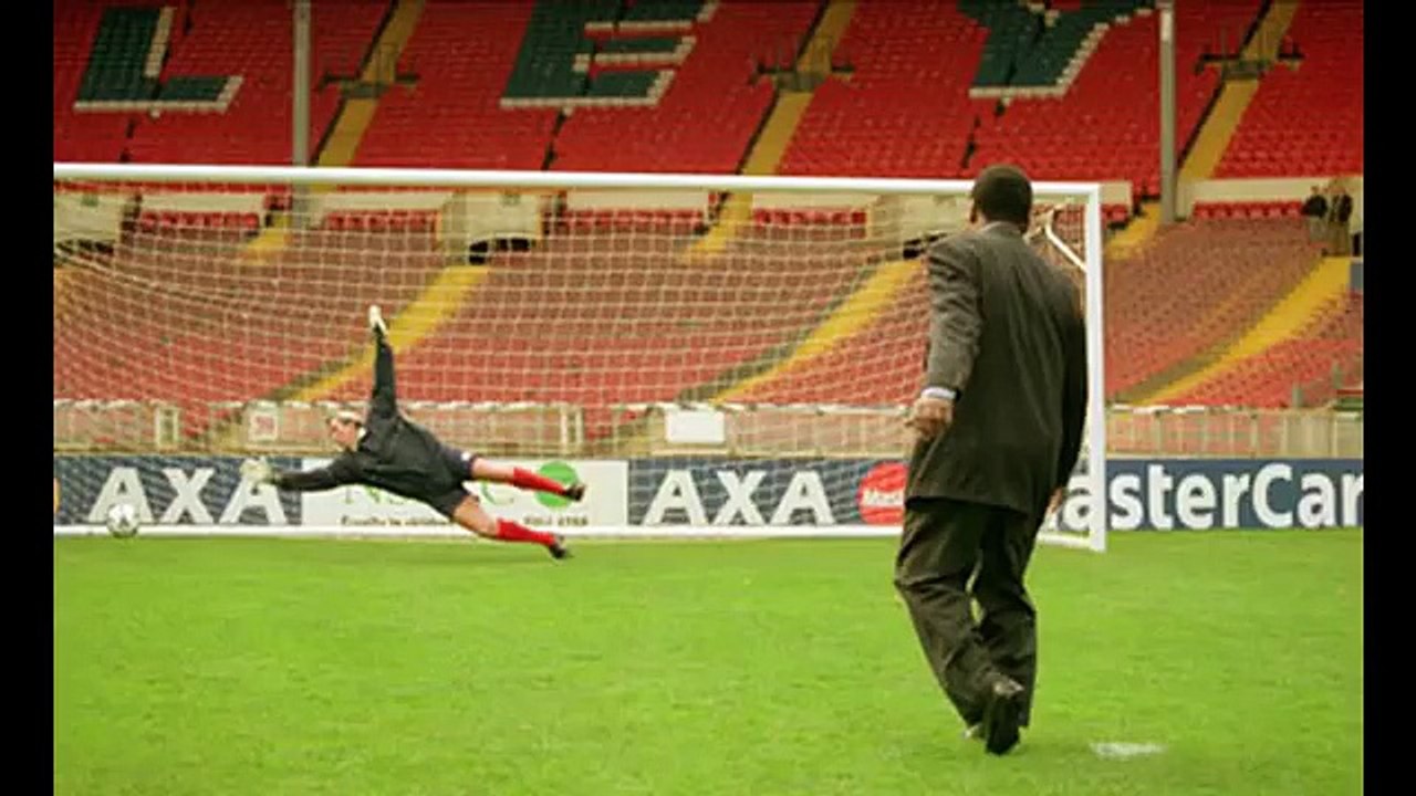 Pelé vs Banks: Last goal in Wembley Stadium Sorry Pelé.