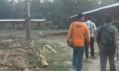 Petugas KLHK Riau Gerebek Gudang Kayu Ilegal