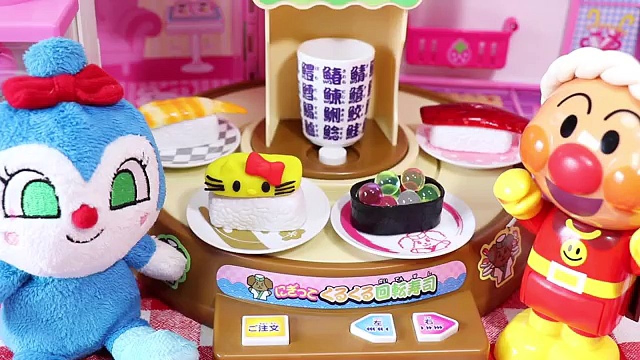 アンパンマン おもちゃのお寿司屋さんで回転寿司の店員さん遊び！ねんどでお料理★ガチャガチャのカプセルからちいさなおもちゃがいっぱい！何が出るかな？★こども向け たまごMammy
