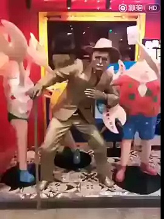 Estátua viva--------