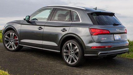 2018 Audi SQ5 VS MINI Cooper S E Countryman ALL4