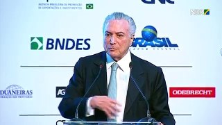 Temer é vaiado no Rio  no Encontro Nacional do Comércio Exterior