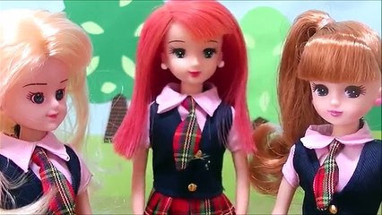 リカちゃん 学校帰りにおばけが出た! 恐怖! エリーちゃんのおうちから帰るときに白いものが!! 怖い ホラー いづみちゃん メルちゃん パパ おもちゃ 人形 アニメ ここなっちゃん