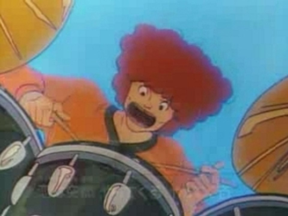 Lucile embrasse moi op japonais