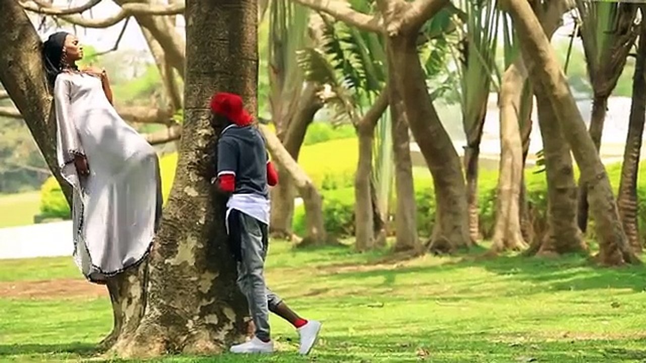 MURADIN ZUCIYA NEW HAUSA SONG 2017