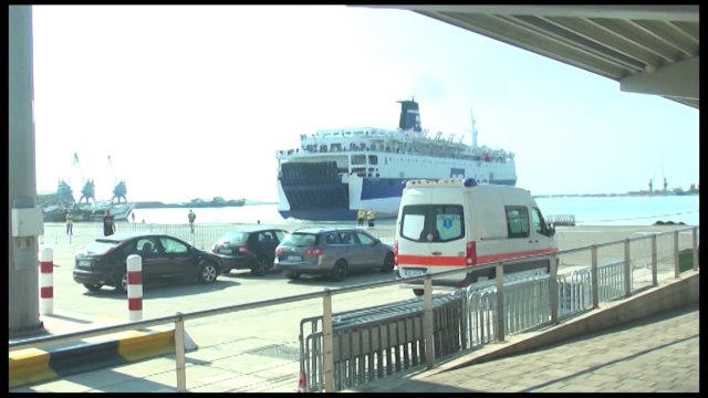 ARRESTOHET ITALIANI ME VAJ HASHASHI, 50 VJEÇARI U KAP NE BARI NGA POLICIA ITALIANE, ISHTE NISUR NGA