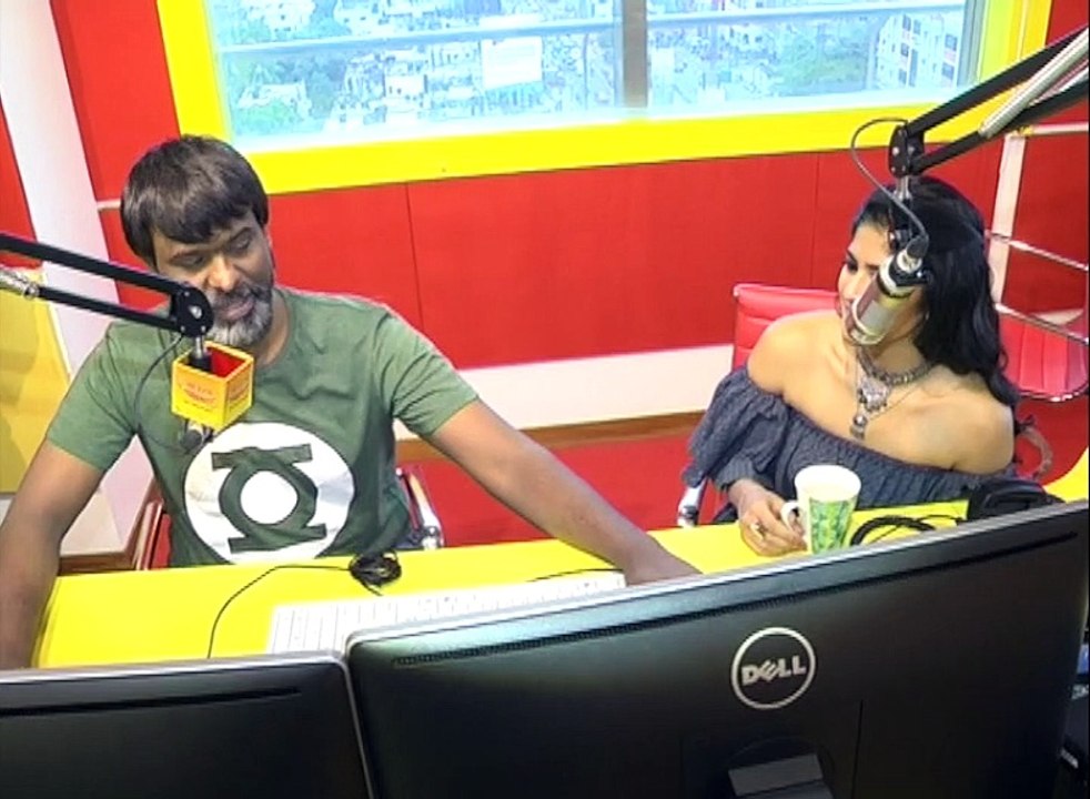 Lie Heroine at Radio Mirchi