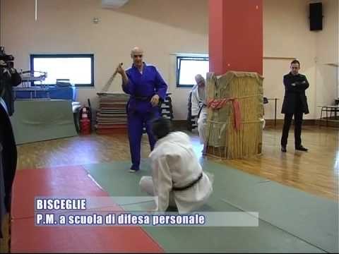 ANDRIA. La Polizia Municipale a scuola di difesa personale