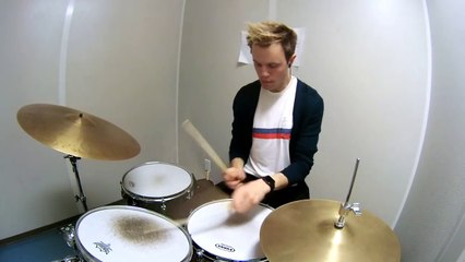 MAX ROACH SOLO JOSH ROBERTS THE BLUES WALK