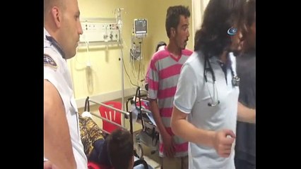 Suriyelileri taşıyan kamyonet takla attı: Çok sayıda yaralı var