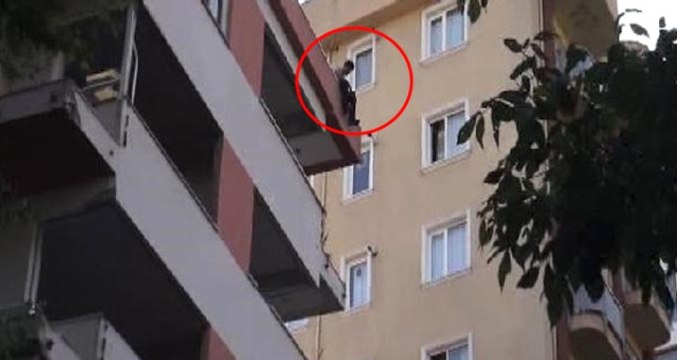 Tüm Çabalara Rağmen İkna Olmayan Genç, 6. Kattan Atladı