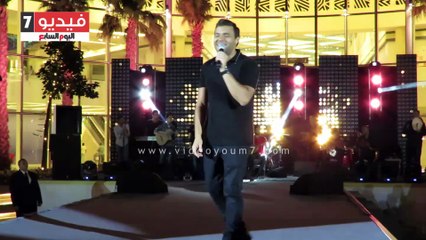 بالفيديو.. رامى صبرى يغنى "كلمة" لايف