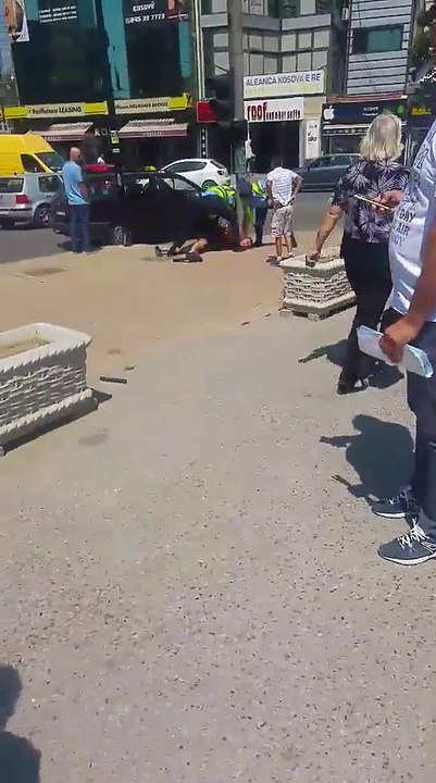Arrestimi i një personi "Te Qafa"
