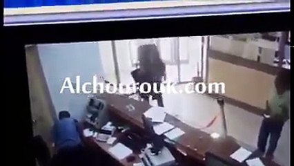 فيديو لعملية السطو المسلح على فرع بنكي بأريانة ملة لعب السرقة ولات جهار بهار يا عمار لطف وبرى