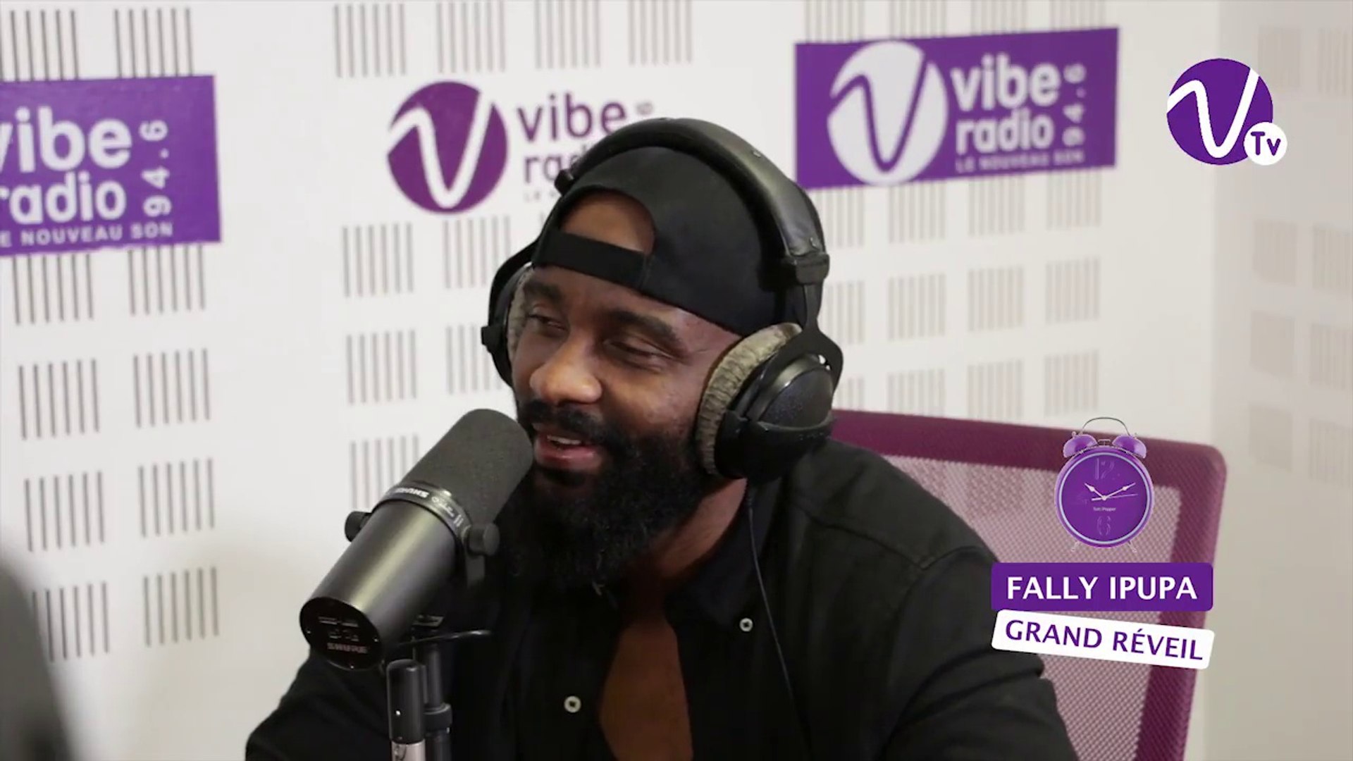 FALLY IPUPA  j'ai 18 guitares