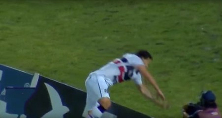 Brezilya'da Santa Cruz Forması Giyen Luis, Gol Sevincinde Kendini Sakatladı