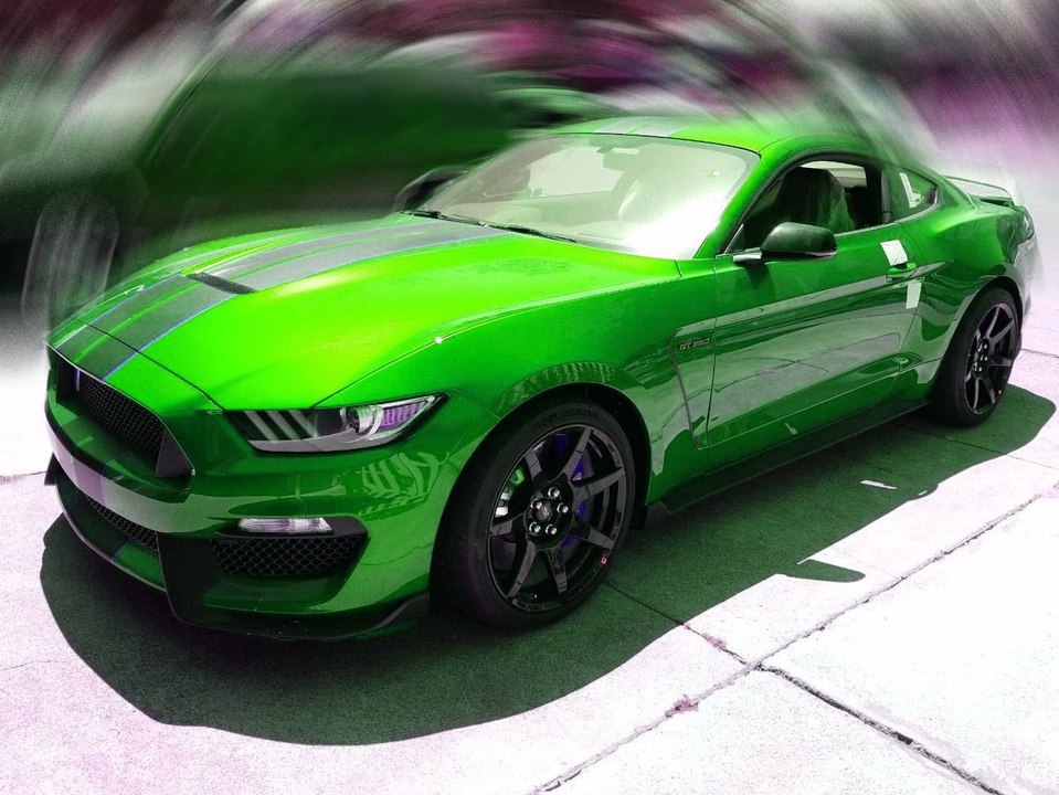 BRAND NEW 2018 Ford Mustang GT350R  22 . NEW MODEL. PRODUCTION 2018.