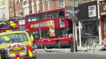 A Londres, un bus à impériale s’encastre dans un magasin : 10 blessés