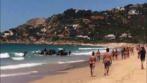 Inmigrantes desembarcan en la playa de Zahara de los Atunes